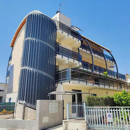 Moderno Bilocale A Due Passi Da Centro * Civitanova Marche